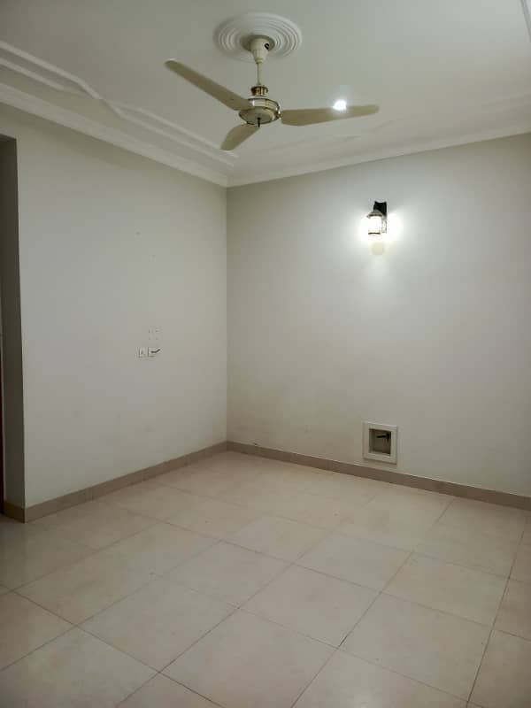 35*70 Ground floor for rent in G-13 11