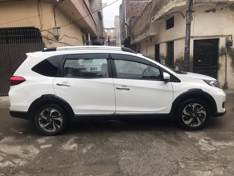 Honda BR-V 2022 5