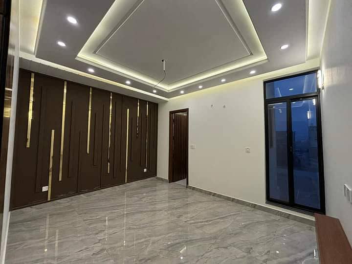 10 Marla Pair Of Modern Triple Storey Most Beautiful House For Sale In Buch Executive Villas Multan 12