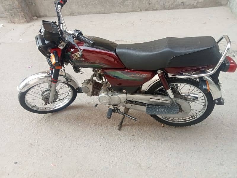 unique bike hai 2018 model condition 10/10 3