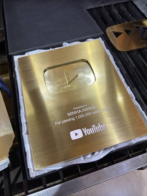 Youtube Play Buttons 2