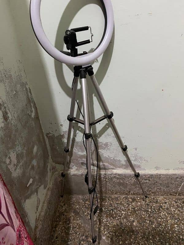 ringlight with stand & adapter 1