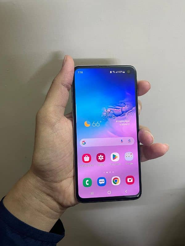 Samsung S10e non ptA flagship phone 0