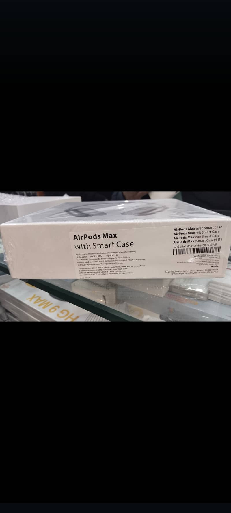 Airpods Max with smart case headphones 3