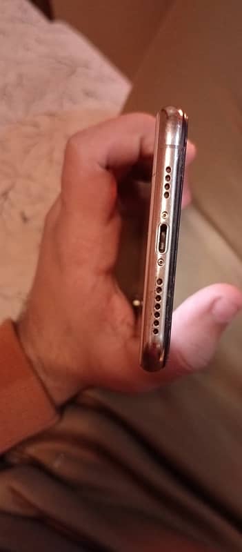 I phone xs max condition 10/7 256 bg 4