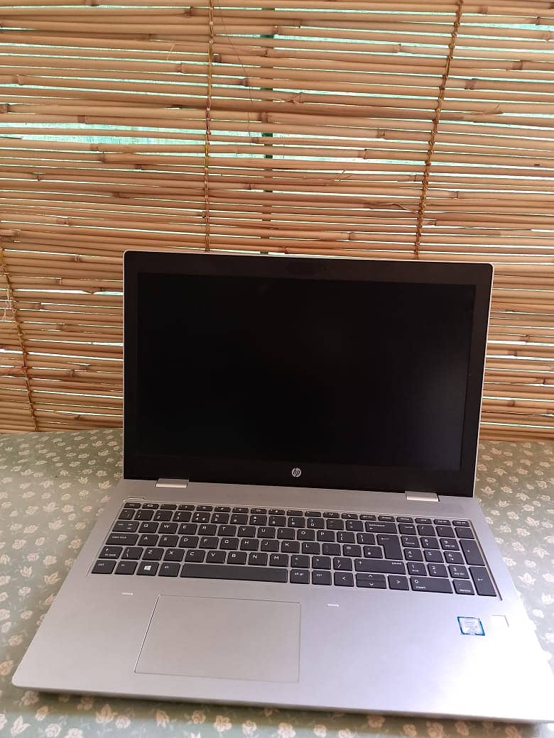 HP CORE I5 8 GENERATION 250 GB SSD 8GB RAM 0