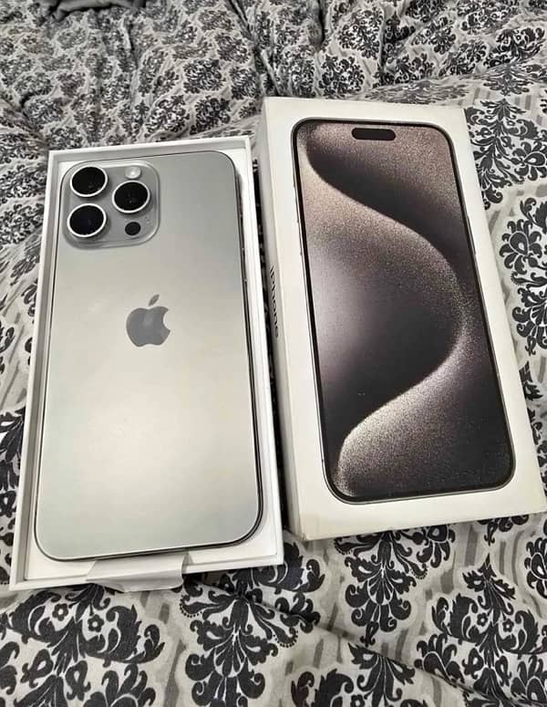 iPhone 15 pro max 256 gb pta approved 0