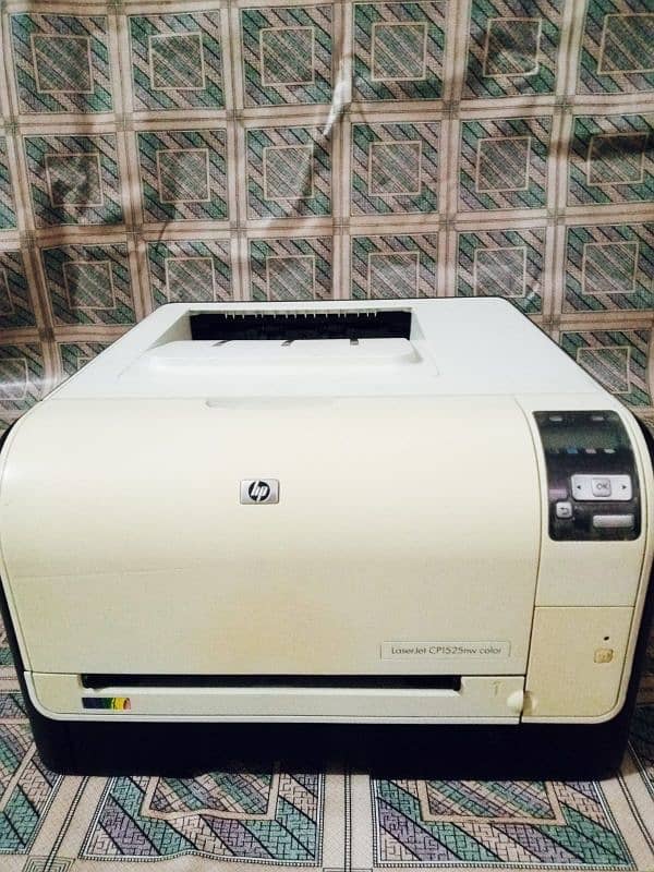 HP laser jet CP1525nw color 0