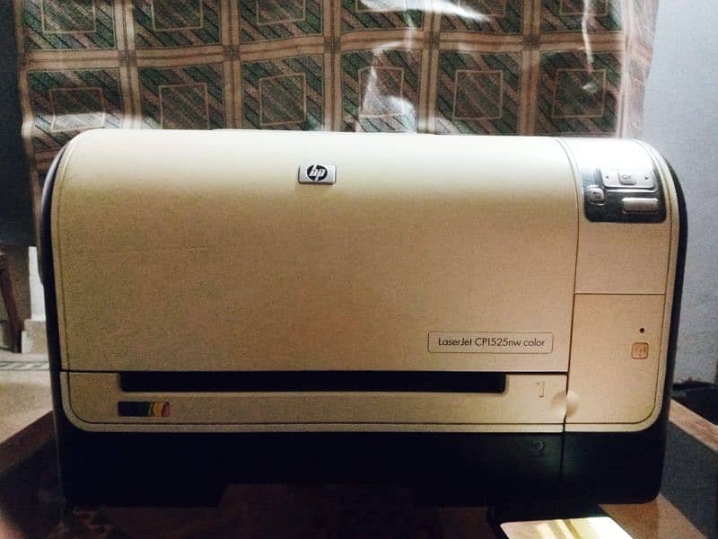 HP laser jet CP1525nw color 1