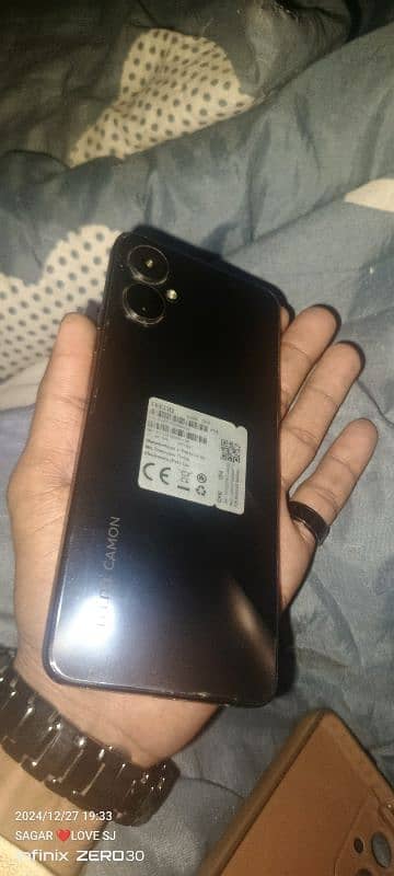 tecno camon 19 box hia charger no condition 10/8 0