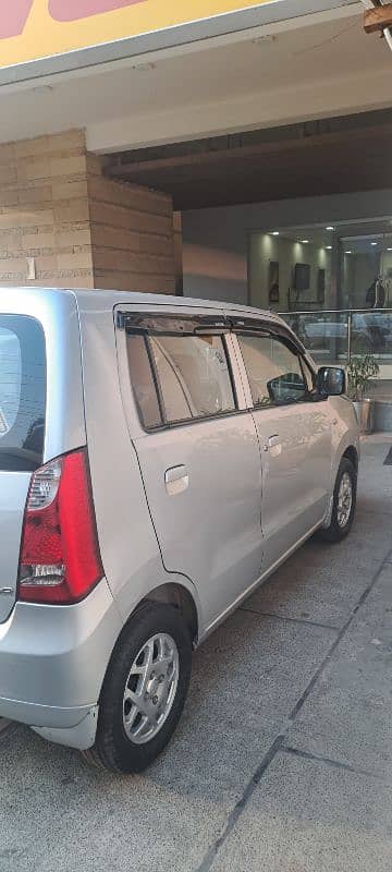 Suzuki Wagon R 2018 1