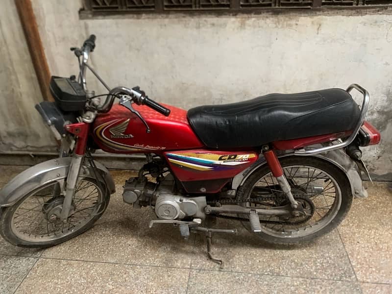 HONDA CD 70 2015 MODEL GOOD CONDITION 0