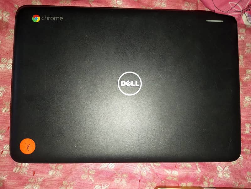 Dell Chromebook 4GB Ram 16GB SSD with Original fast charger 2