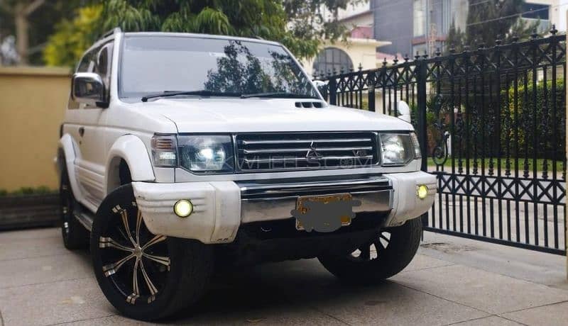 Mitsubishi Pajero 1994 0