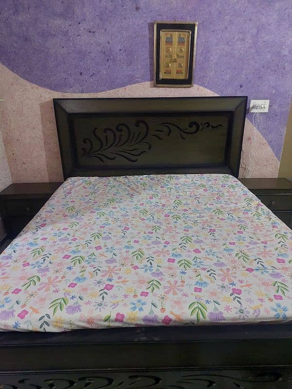 complete bed set 0