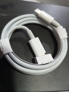 Apple original cable 14 pro max c to iphone