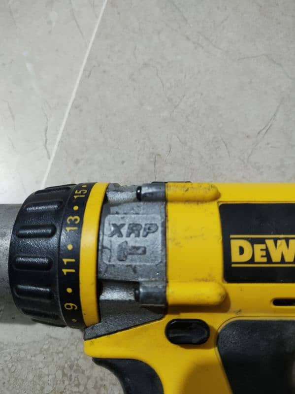 DeWalt 18volt XRP cordless drill machine 2