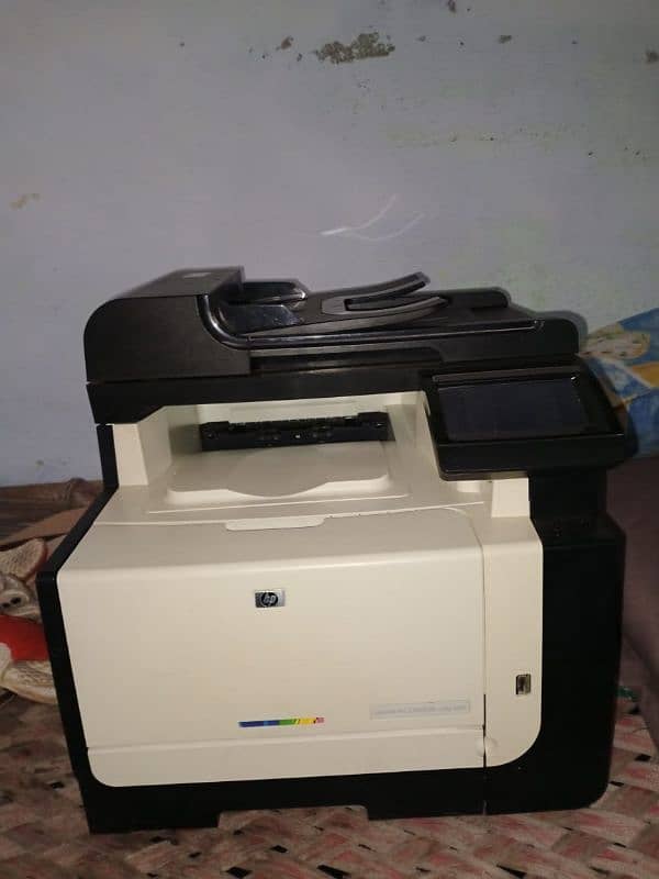 HP laserjet Cm1415 fn 5