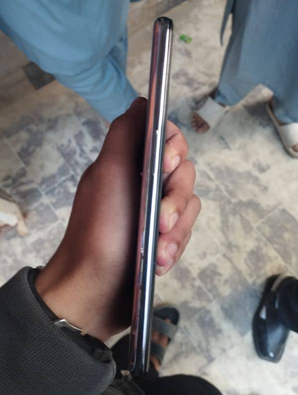 oneplus 9 5G 8+3 128room wifi not working or screen ki 2 line dy 4