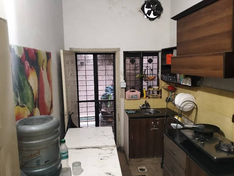 5 Marla Double Story House For Rent Johar Town D Block 40 Feet Road 8