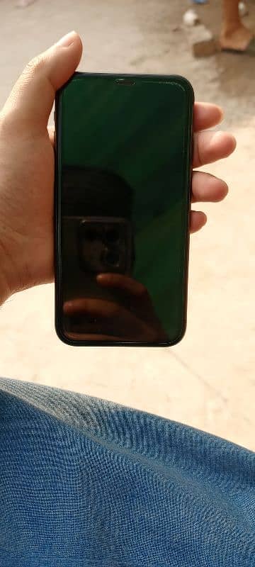 IPhone 11 (64 GB Waterpack) 2