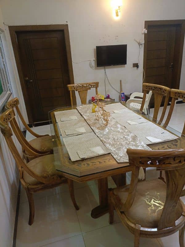 German dining table 6 chairs new condition used only 2months 6