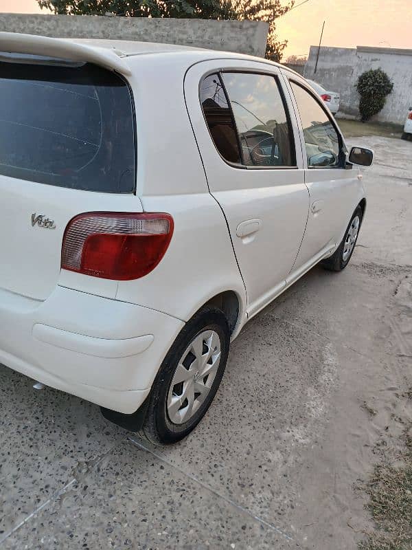 Toyota Vitz 2002/2006 5