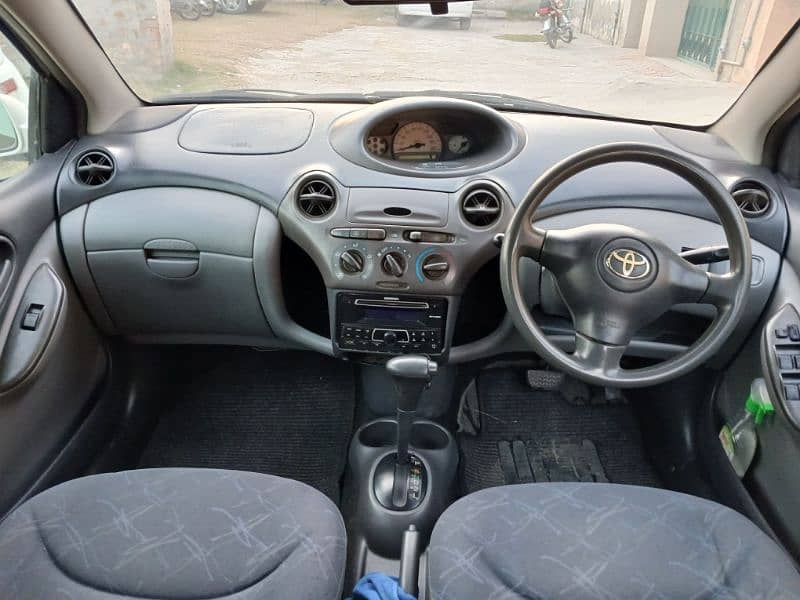 Toyota Vitz 2002/2006 9