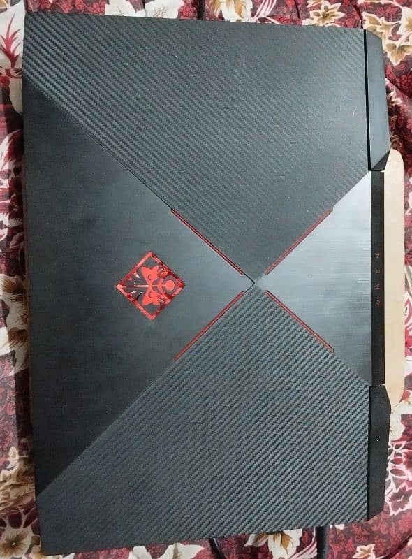 Gaming Laptop Hp omen 17-an0xx faulty Battery 11