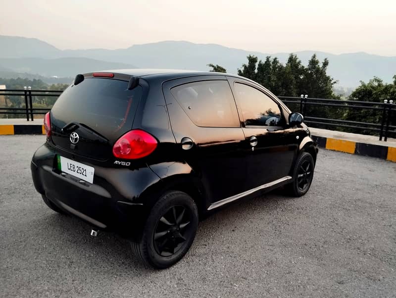 Toyota Aygo 2006/2013 is in Immaculate Condition 2