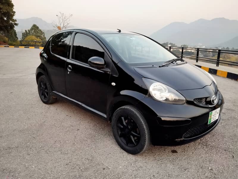 Toyota Aygo 2006/2013 is in Immaculate Condition 6