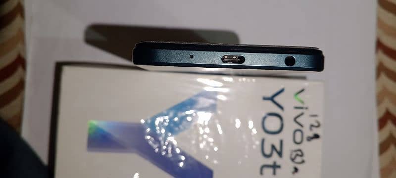 VIVO Y03t 128gb 3