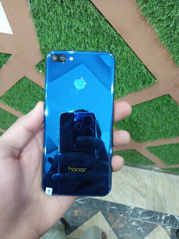 Honor 9N 0