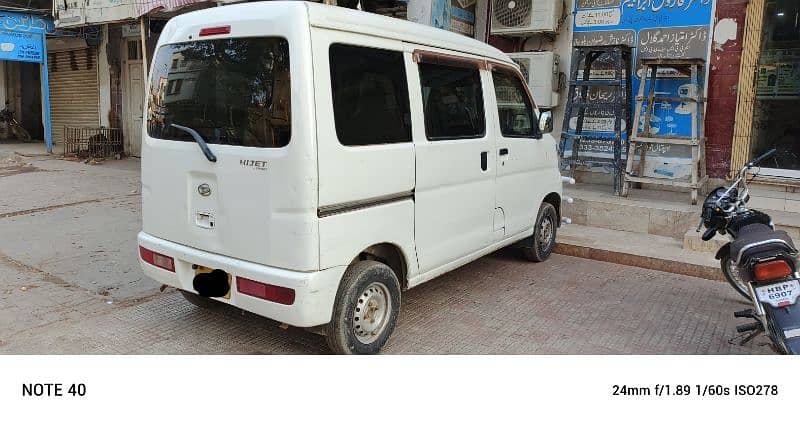 Daihatsu Hijet 2012 1