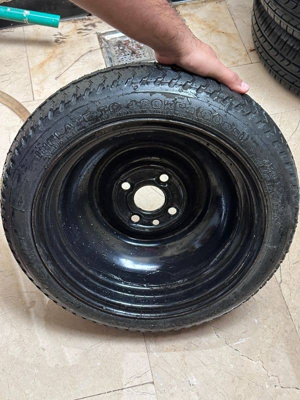 tyre for sale cultus, wagon R All japanese 660cc 4