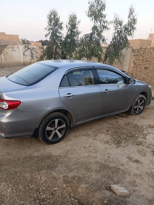 Toyota Corolla GLI 2013/14 5