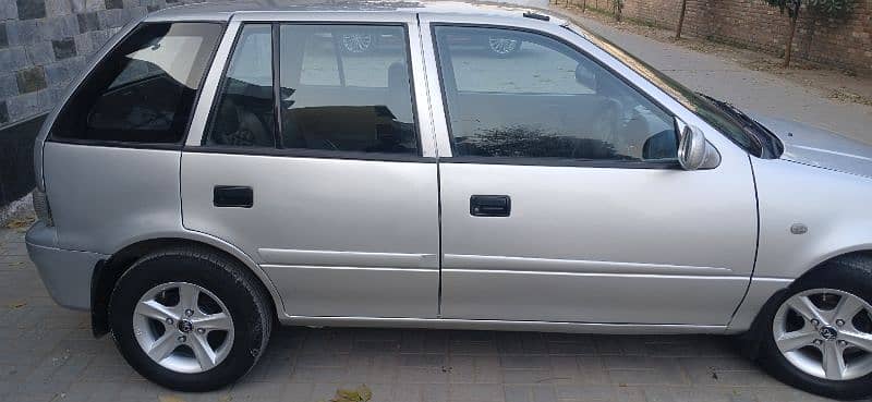 Suzuki Cultus VXR 2016 2