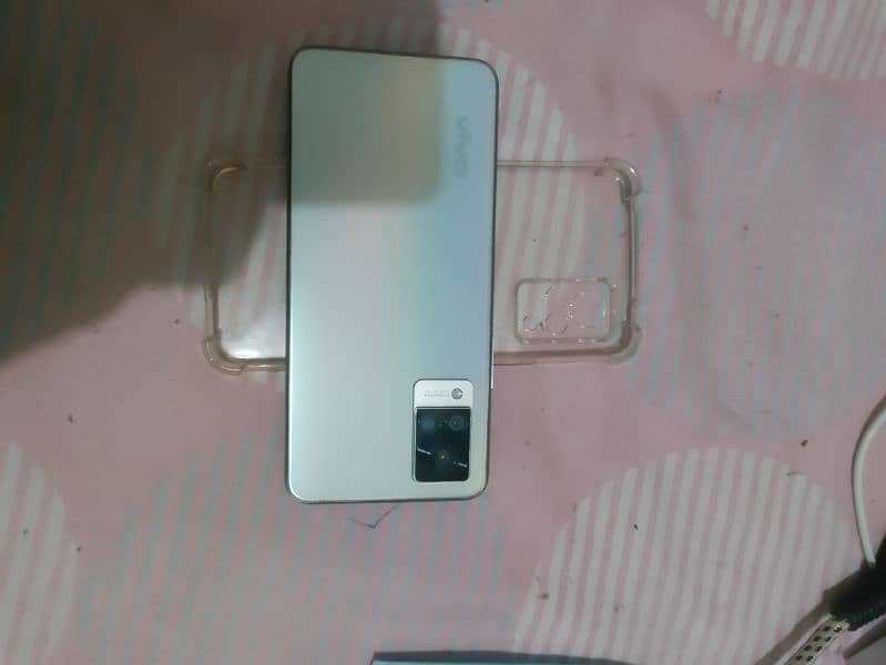 Vivo V21 for sale 0