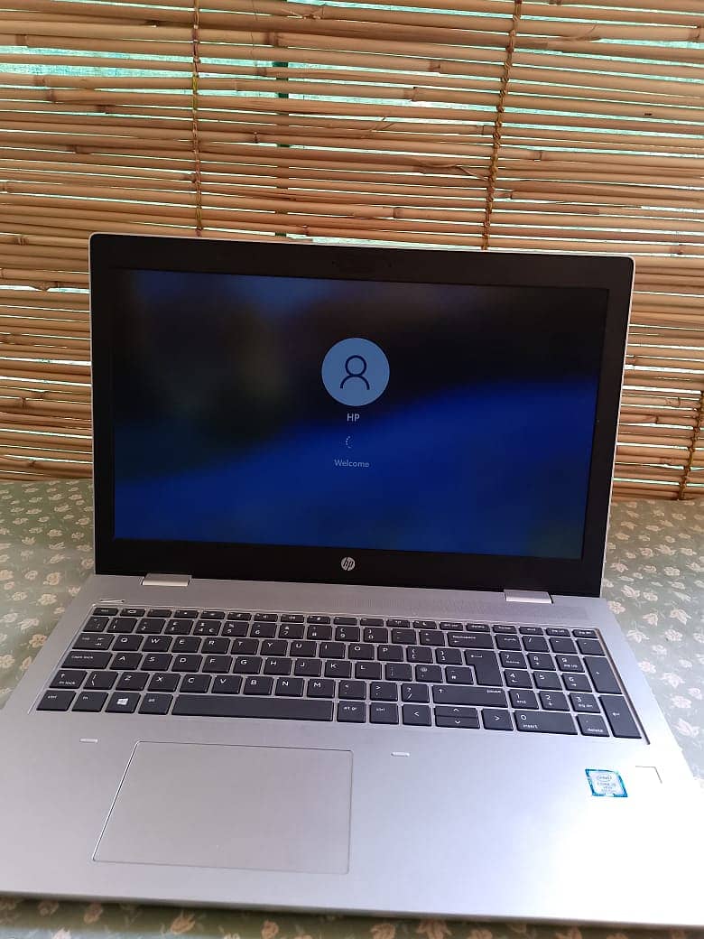 HP CORE I5 8 GENERATION 250 GB SSD 8GB RAM 14