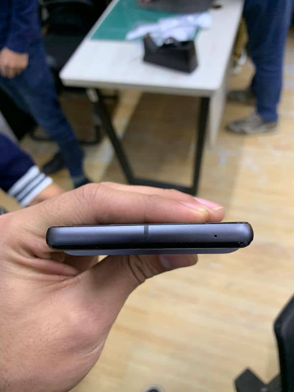 Google Pixel 7 8/128 black colour fresh 5