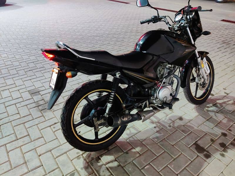 Yamaha ybr 125 2021 black 0