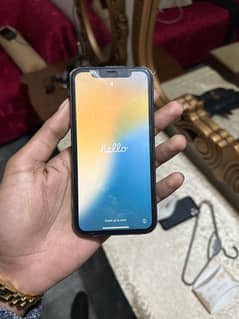 iphone 11 jv LLA 64 gb (non active)