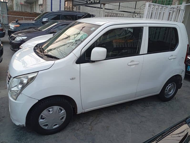 Suzuki Wagon R 2014 3