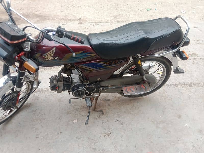 Honda bite70cc 3