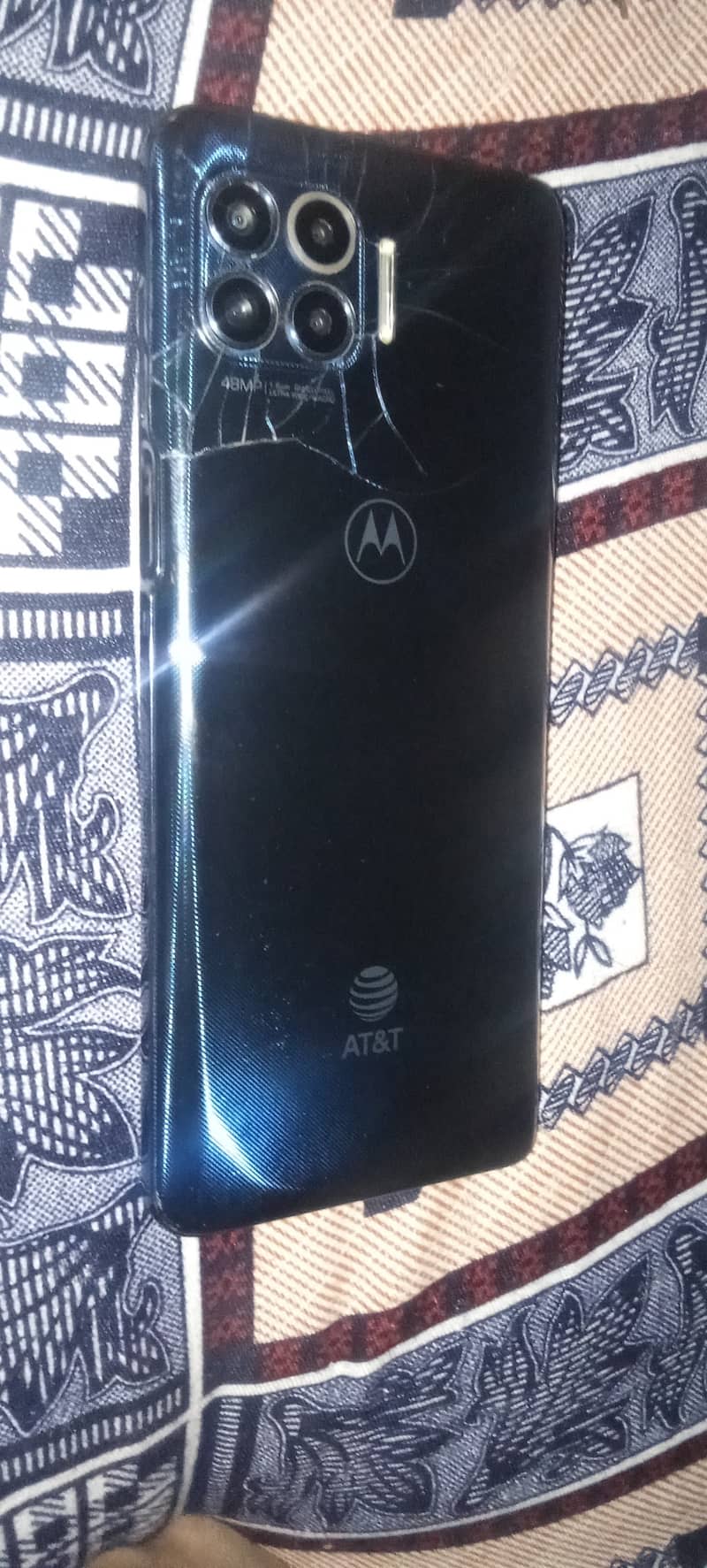 Motorola One 5G Ace 1