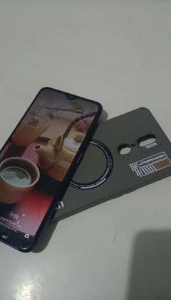 Oppo F11 8 256 in new condition