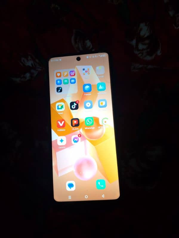 Infinix hot 40 pro 8/256 6