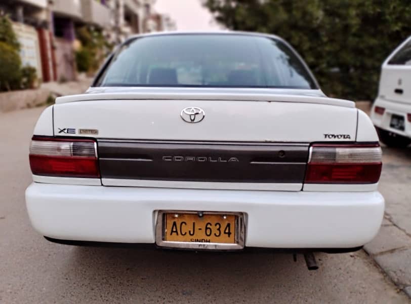 Toyota Indus Corolla XE 1998 7