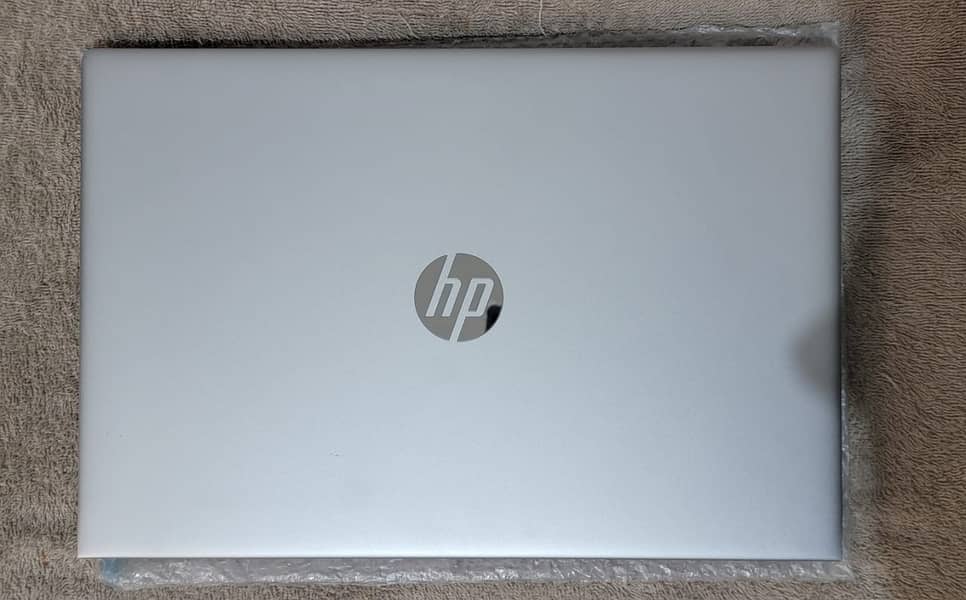 Hp Brobook i5-8th, 8/256 2