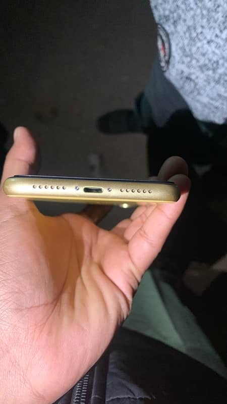 iPhone XR 128gb non pta 3